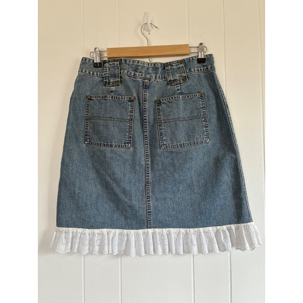 Faded Glory Denim Mini‎ Skirt White Eyelet Lace Ruffle Hem Y2K Medium Wash Blue - Picture 2 of 5
